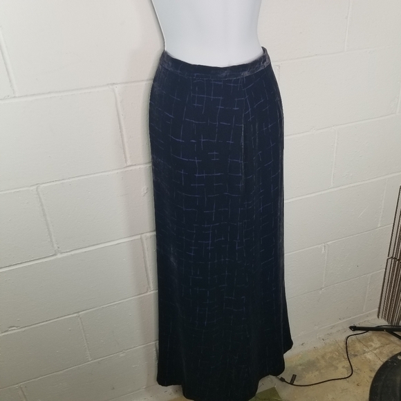 Vtg 90s y2k emanuel Ungaro printed blue velvet maxi skirt - Picture 7 of 8